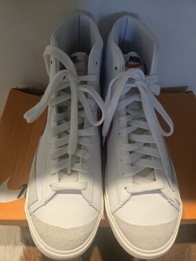 Women's Nike Blazer Mid '77